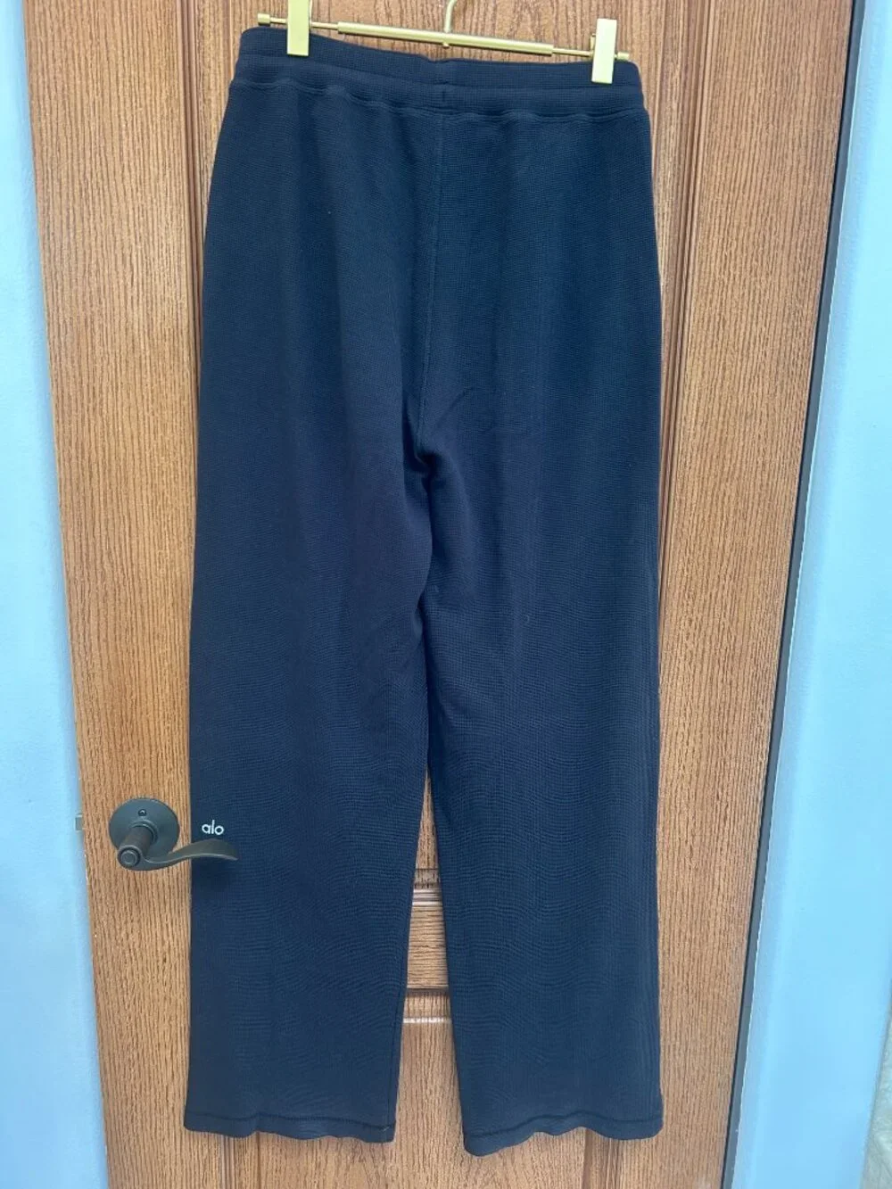 Alo Yoga Micro Waffle Set Black Henley Wide Leg Pants S